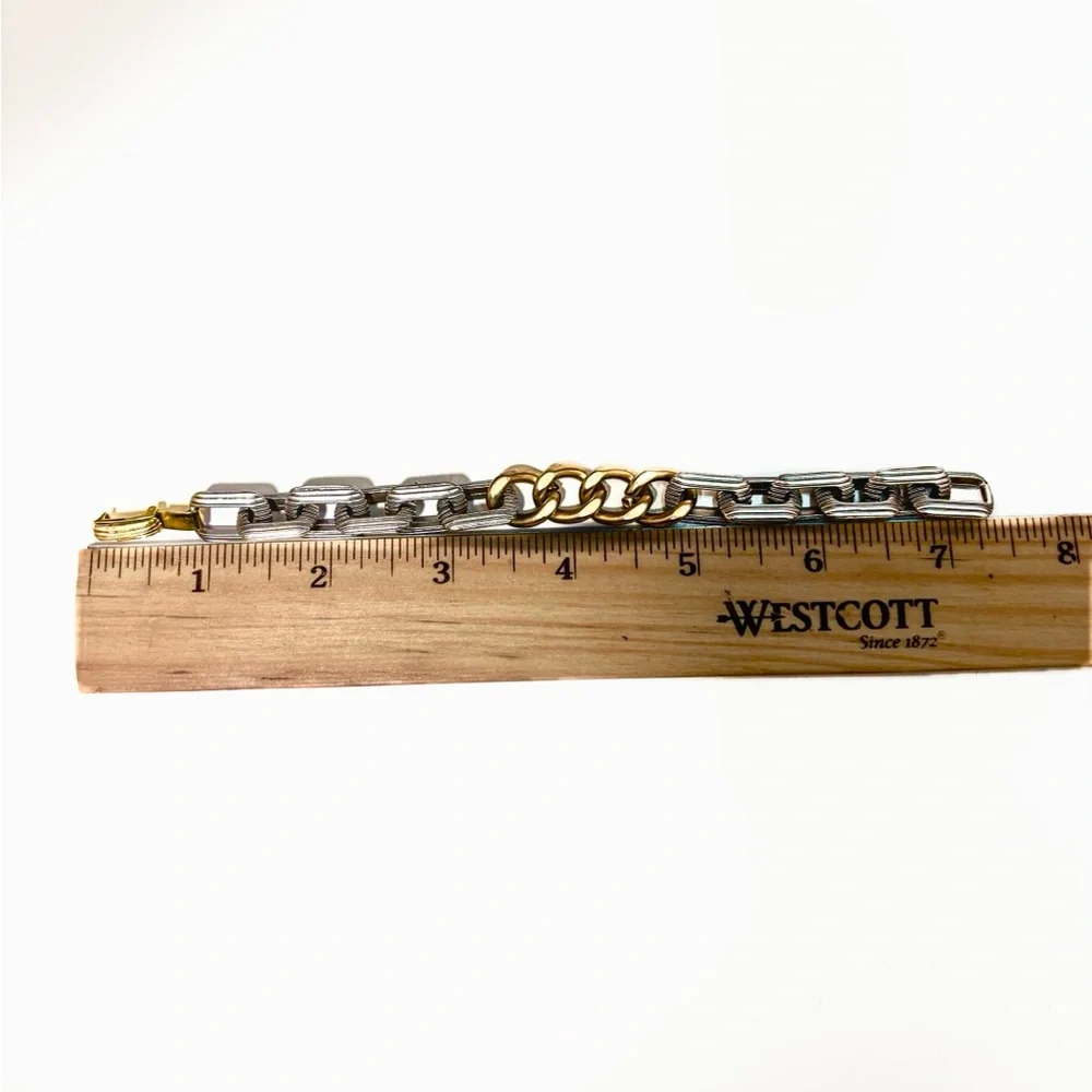 NEW - Timeless Two-Tone Polished Gold & Textured Silver Curb Chain Link Bracelet - Picture 3 of 3